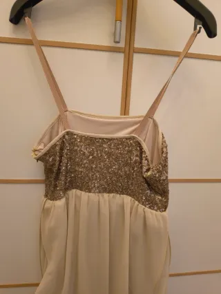 Abito da cerimonia beige e oro