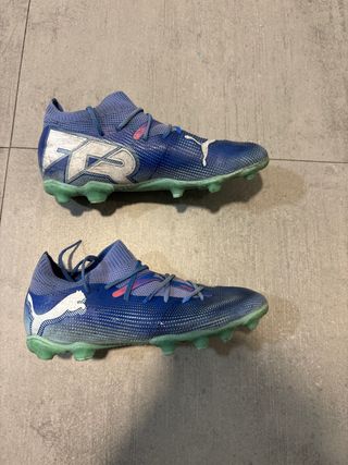Botas de fútbol Puma niño/a. Talla 33