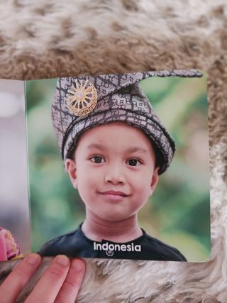 2 libros NIÑOS DEL MUNDO de fotografías - nuevos