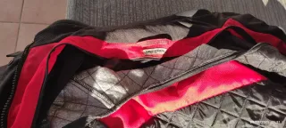 Chaqueta Ducati Negra y Roja con Protección