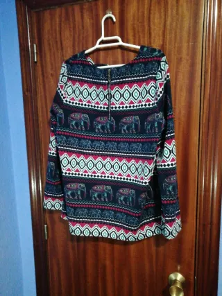 Jersey estampado elefantes talla S/M