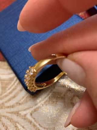 Anello oro 18k misura 19 con zirconi