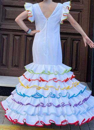 Traje de Flamenca Talla 38/40 Volantes Arcoíris