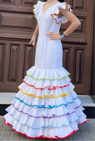 Traje de Flamenca Talla 38/40 Volantes Arcoíris