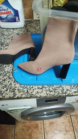 Sandalias cuña beige y azul talla 37