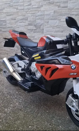 Moto infantil BMW RR