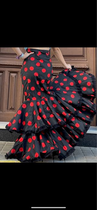 Falda de flamenca lunares roja y negra T.36/38