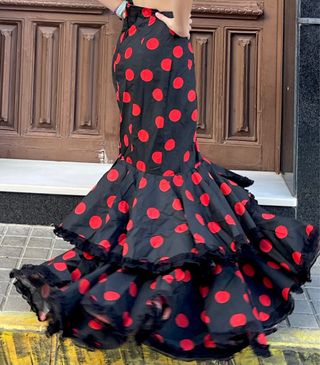 Falda de flamenca lunares roja y negra T.36/38