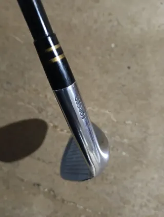 Palo de Golf Yonex 60 LW