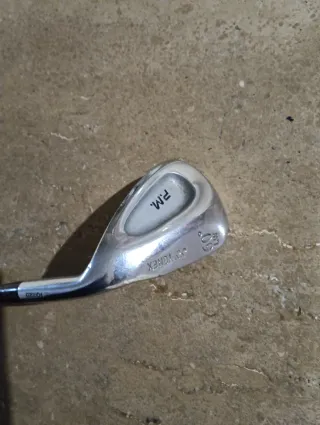 Palo de Golf Yonex 60 LW