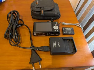 Panasonic Lumix DMC-ZX3 Cámara Digital Negra