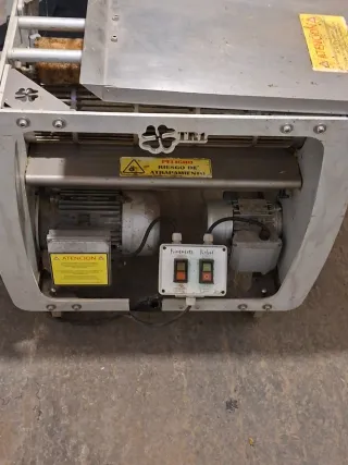 Máquina de pelar cañamo