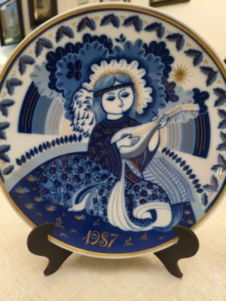 Platos de porcelana decorativos 1987-88-89-90