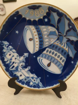 Platos de porcelana decorativos 1987-88-89-90