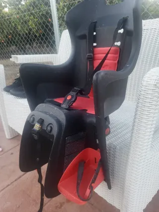 Silla bici infantil negra y roja