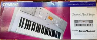 Teclado Yamaha PSR E303 YPT-300