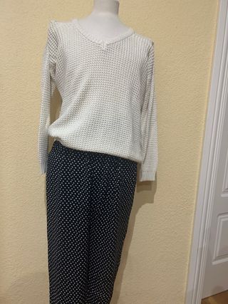 Pantalón fluido topos negro y blanco