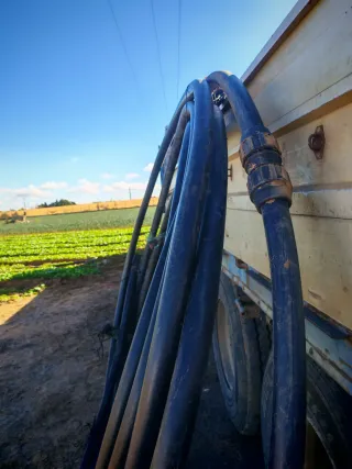 Gomas de riego 32mm para 4 aranzadas.