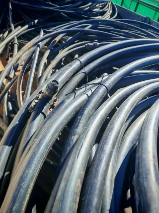 Gomas de riego 32mm para 4 aranzadas.