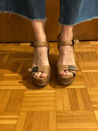 Sandalias Zara Plataforma Madera Marrones