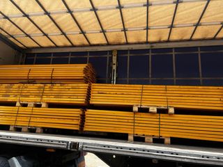 Estanterías industriales metálicas azules