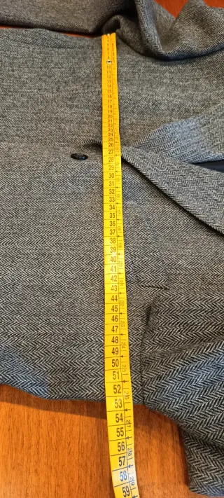 Giacca uomo grigia spigato con bottoni vintage