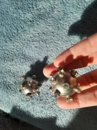 Pendientes vintage con pedrería