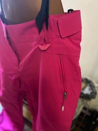 Pantalón de nieve rosa con tirantes