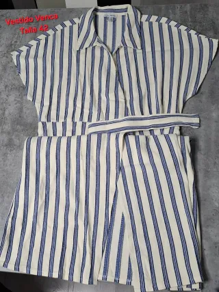 Lote ropa mujer. Faldas y vestidos.