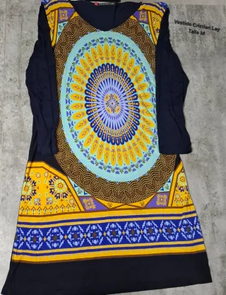 Lote ropa mujer. Faldas y vestidos.