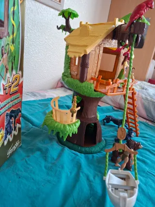 Casa Árbol Tarzán Disney con Figuras