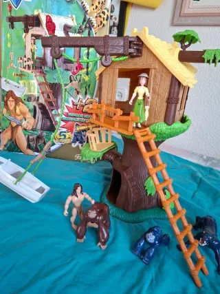 Casa Árbol Tarzán Disney con Figuras