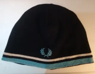Gorro Fred Perry Negro y Azul