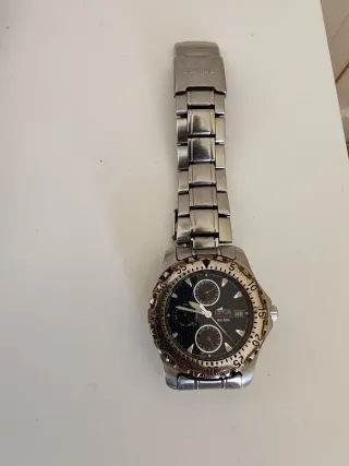 Reloj Lotus Cronógrafo Negro y Plateado