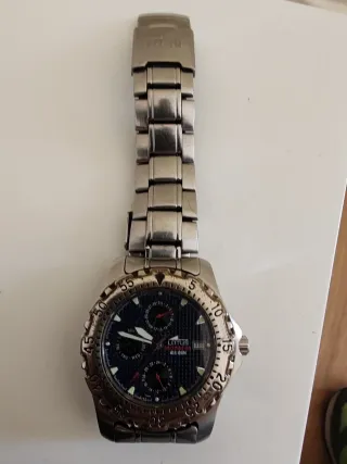 Reloj Lotus Cronógrafo Negro y Plateado