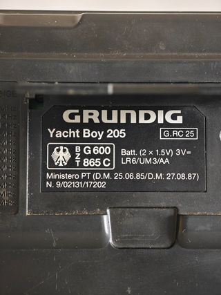 Radio Grundig Yacht Boy 205
