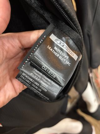 Mono Alpinestars Motegi V3 Talla 56 NUEVO