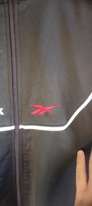 Sudadera Reebok Negra