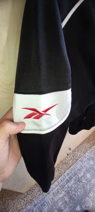 Sudadera Reebok Negra