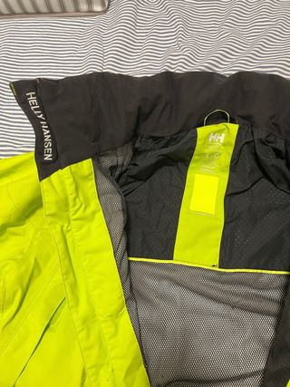 Abrigo de esquí Helly Hansen amarillo