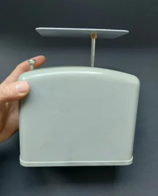 Balanza mecánica ANTIGUA de precisión. España.