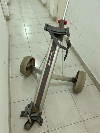 Bolsa de golf Wilson , palos para zurdos + carro