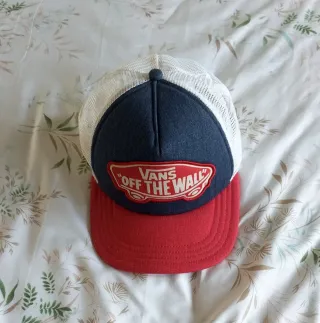 Gorra Vans Trucker Azul y Roja