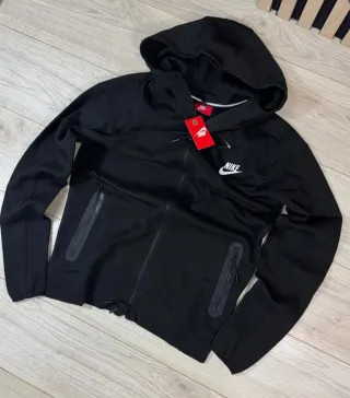 Conjunto Nike Tech Negro