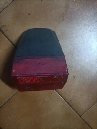 Piloto trasero Vespino