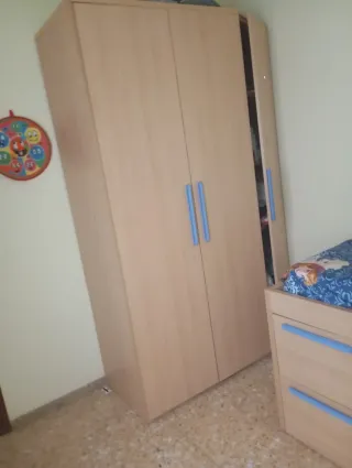 Mueble de habitación con cajones