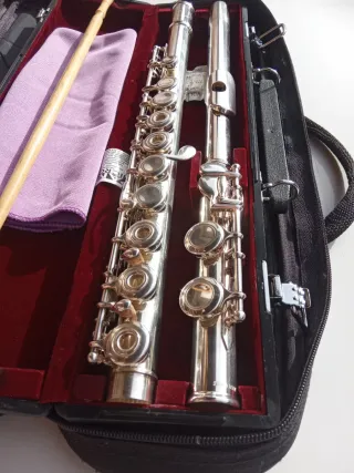 JFL-711R Flauta Plata Profesional Júpiter