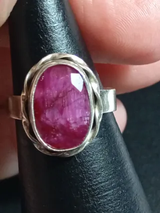 Anillo Plata Ley Piedra Rubí facetado