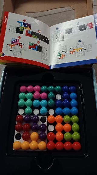 Juego de lógica Quadrillon