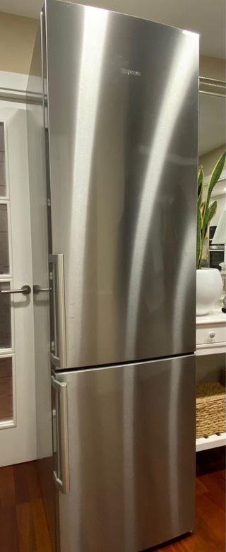 Frigorífico Siemens Inox Combi 366L No Frost